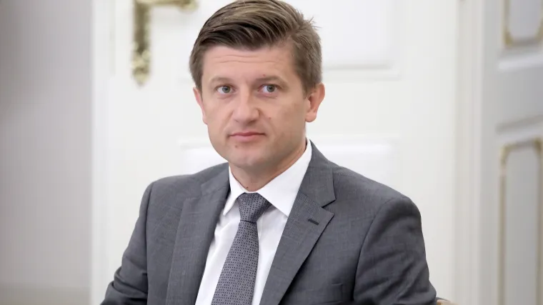 'Ispada da sam protiv povećanja plaća, što nije točno'