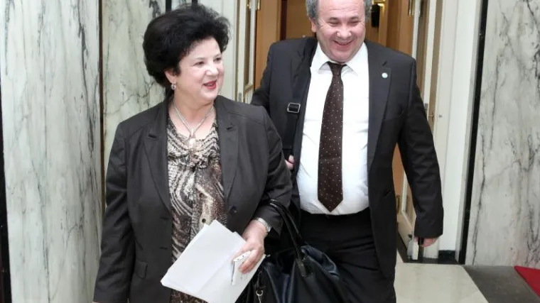 S 10 metara visine: Tvrtka Kerum mora platiti 200 tisuća kuna jer je dječak pao s nedovršene zgrade