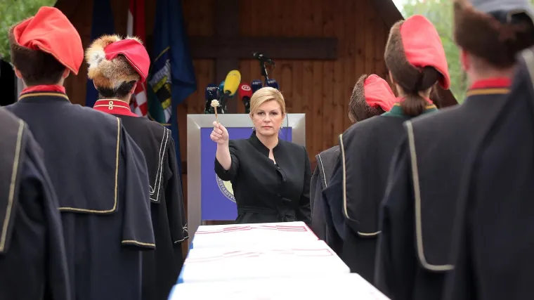 Dan sjećanja na žrtve totalitarnih režima: Idealna prilika za snažan i nedvosmislen istup političara