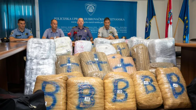 Pao &scaron;ef turističke agencije; Žena uhićenog: 'Izvan sebe sam...'