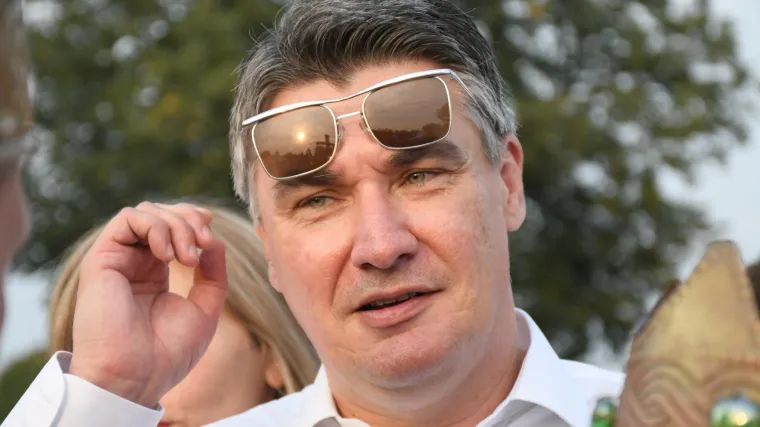 'To je ta vukodlačka taktika kad se bliže izbori'