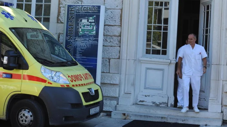 Svaki drugi zaposleni plaćen je manje od 5595 kn, a svaki četvrti ima plaću nižu od 4252 kn