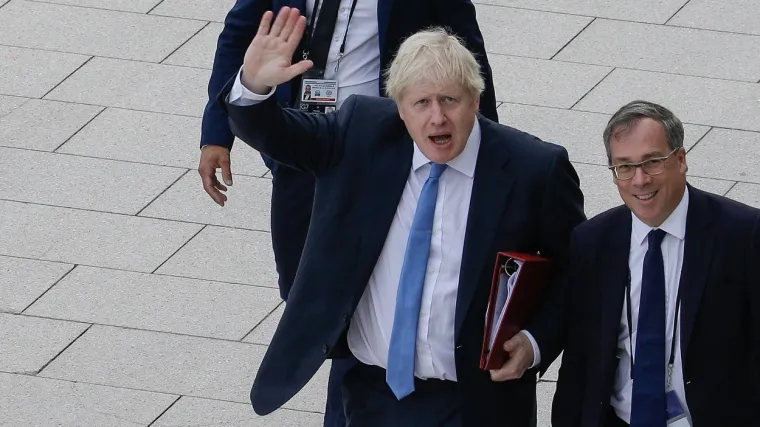 Boris Johnson od kraljice traži suspenziju parlamenta! Sve miri&scaron;e na 'no deal' Brexit