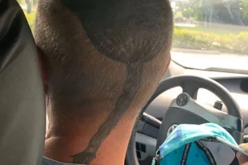 ZNAJU LI OVI LJUDI DA SU TETOVAŽE TRAJNA STVAR Ovakav užas ne viđa se dva puta