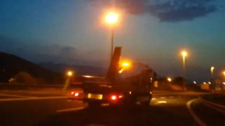 Nevjerojatan peh pilota: Prije dva tjedna prisilno morao sletejti na autocestu, a sada u - vojarnu