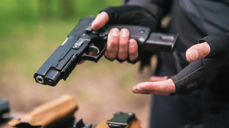 Ranije je primao prijetnje smrću: Uletio u brijačnicu i ustrijelio novinara