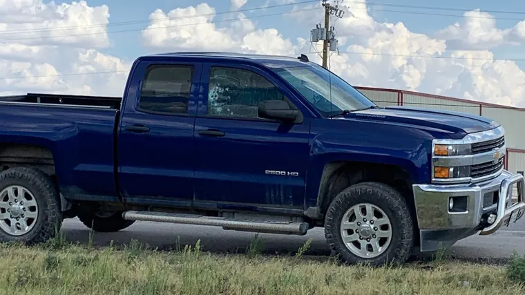 Prvo je ubio policajca, potom ukrao kamion i nastavio nasumično pucati u ljude