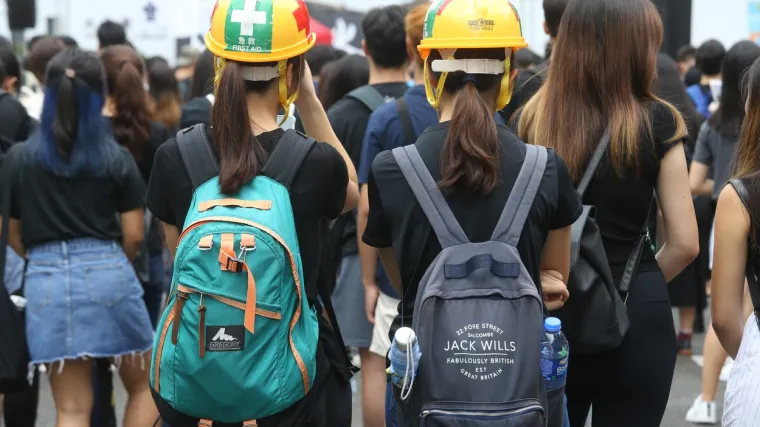 Na ulice iza&scaron;li srednjo&scaron;kolci i studenti!