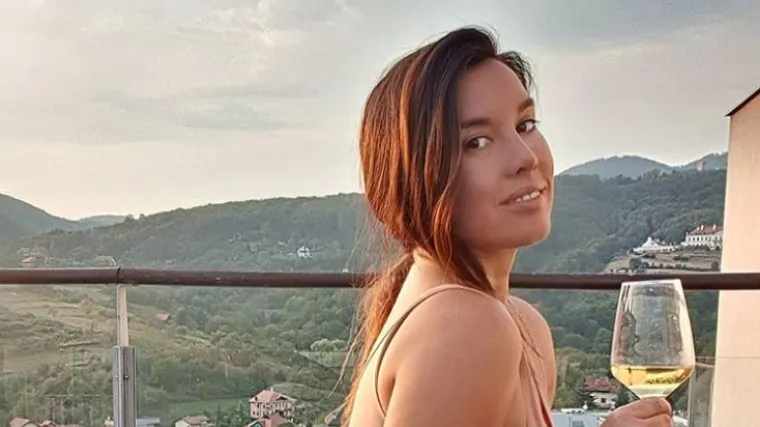 'Kukulele, skidam te pogledom, skidam te dvogledom'