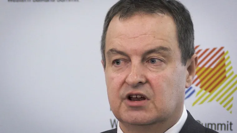 Grom udario u avion srpske vlade u kojem je Ivica Dačić letio za Ljubljanu