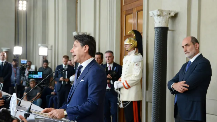 Članovi Pokreta pet zvijezda glasaju o ulasku u koaliciju s Demokratima