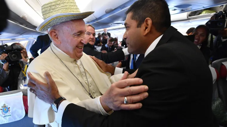 Papa Franjo: 'Čast mi je &scaron;to me Amerikanci napadaju'