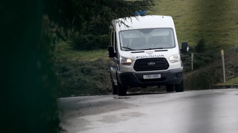 Uhićena dvojica Srba koji su prevozili migrante: Otkriven način na koji su poku&scaron;ali izbjeći policiju!