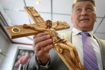 'Žao mi je te žene, ali vjerujem da ona nije jedina. On je u AK Siget i zakon i sud'