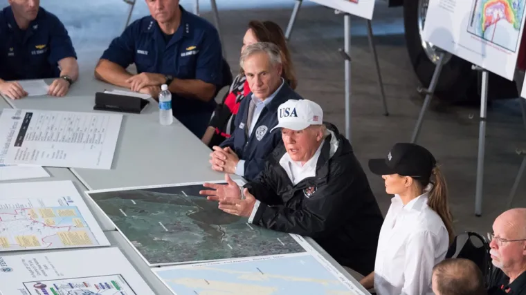 Trumpu se cijeli internet ruga jer je markerom izmijenio kartu urgana