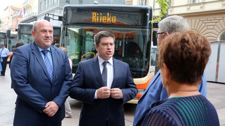 HDZ-ov ministar Butković o partnerima Bandiću, HNS-u i SDSS-u: 'Dok oni prijete, ja radim'