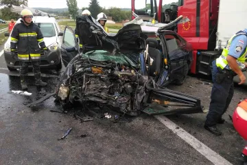 Stravična prometna nesreća kod Slatine: Sudario se s kamionom i na mjestu poginuo