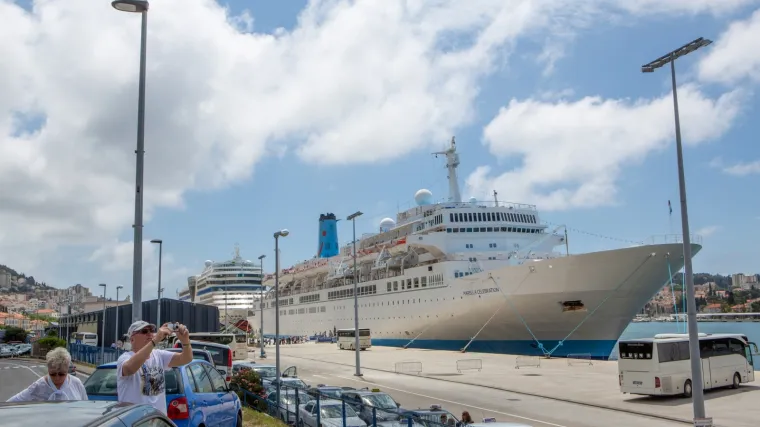 Dubrovnik uvjerljivo ispred svih gradova u Hrvatskoj! Kruzerima stiglo vi&scaron;e od pola milijuna turista