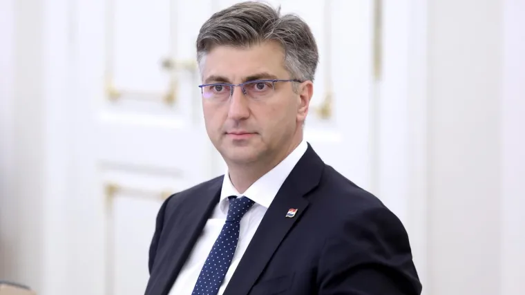Plenković: 'Izazivači moraju jo&scaron; jako puno žganaca pojesti da bi postali predsjednici, a neće'
