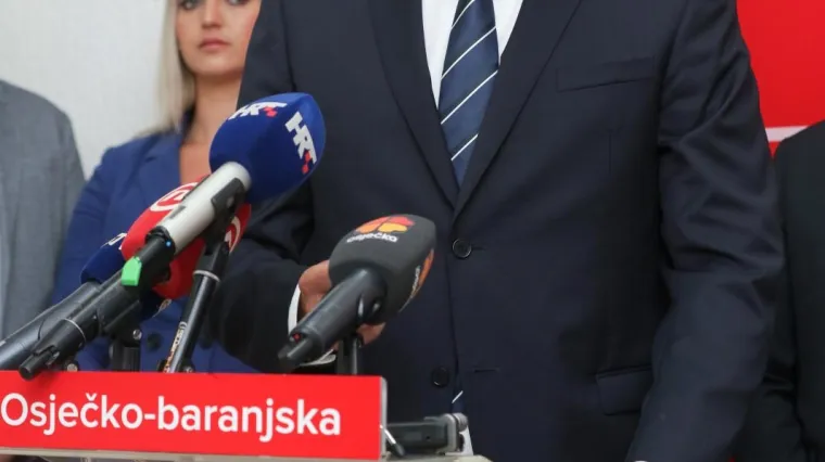 Davor Bernardić o 'Vulinovih 11': 'Srbija je provocirala, pozivam da se smire tenzije'