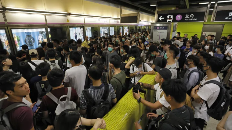 Prosvjednici u Hong Kongu pozivaju Donalda Trumpa da 'oslobodi' grad