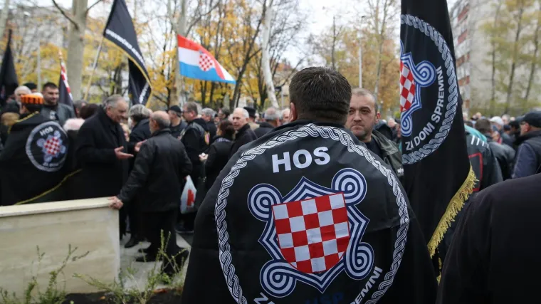 Saborske zastupnike pozdravio ustaškim pozdravom, još je sramotnije njegovo objašnjenje