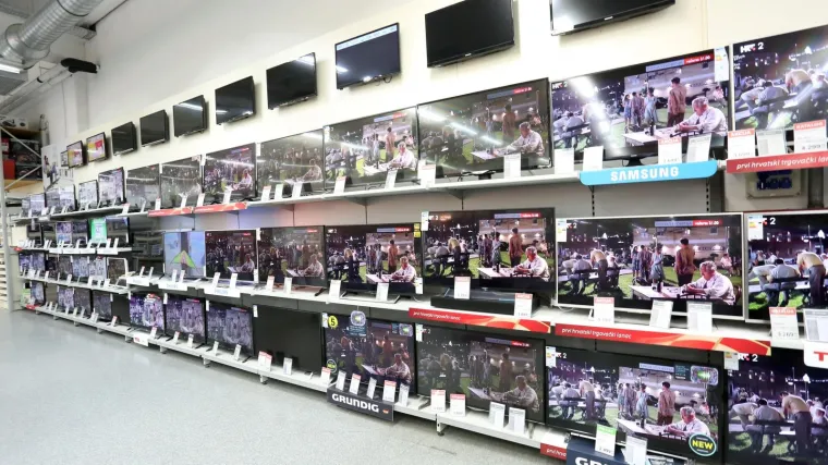 Hrvatska do kraja studenog prelazi na novi TV signal, građani će trebati nove televizore