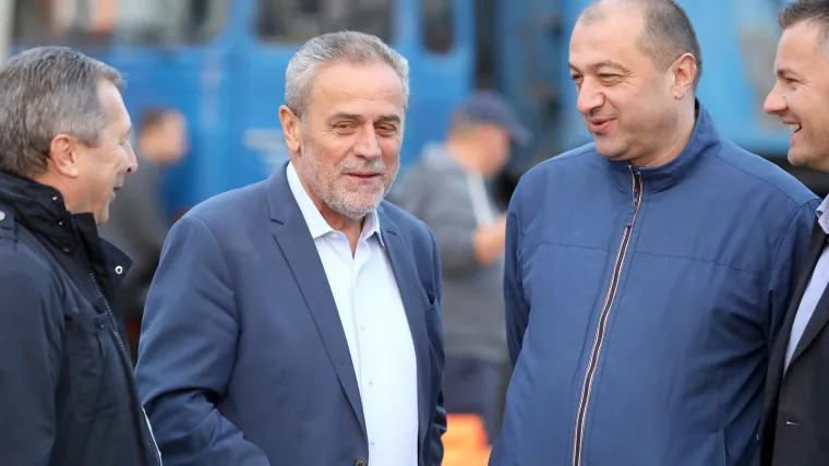 Detalji Bandićevog plana za naplatu parkinga u cijelom Zagrebu: Postoje dva prijedloga...