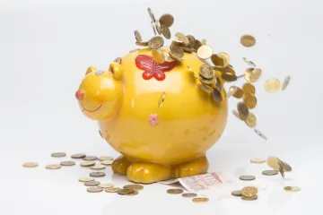 Uskoro ćemo plaćati bankama da nam čuvaju novac?