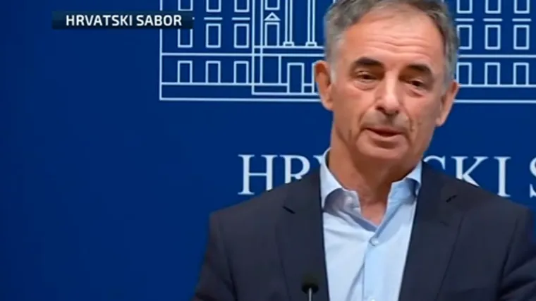 'Ohrabren sam, nikada toliko ljudi nije osudilo veze Hrvatske i NDH! Uklonimo zajedno usta&scaron;ka U, 'Ubij Srbina' i ZDS'