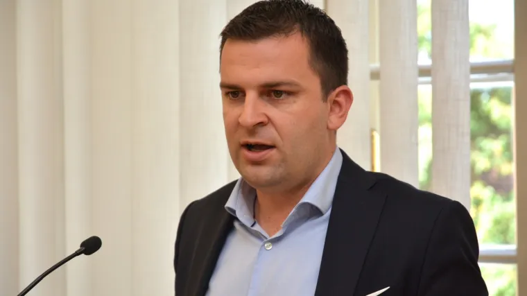 SDP: 'Ako je Hrebak zata&scaron;kao incident HSLS-ova vijećnika, treba dati ostavku'