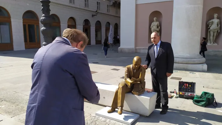 U Trstu slave okupaciju Rijeke: MVEP uputio prosvjednu notu, oglasila se i predsjednica