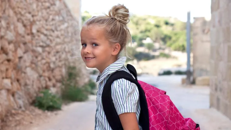 Ortoped dr. Vlaić iz Klaićeve: "Nema opasnosti za zdravu kralježnicu ako se nosi prete&scaron;ka torba"