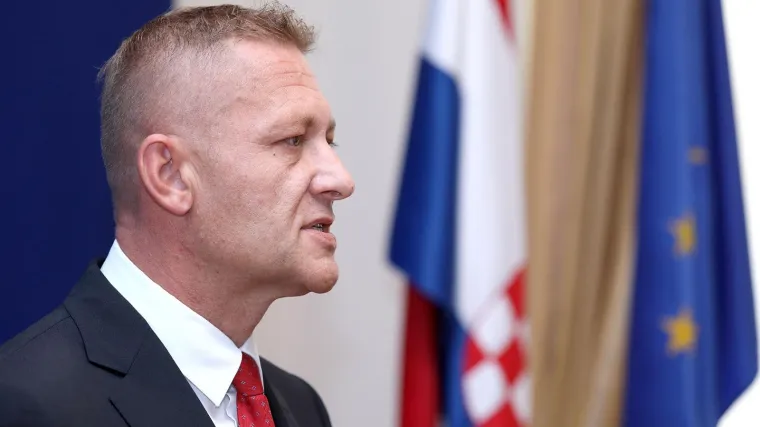 'HRT-ovu pristojbu treba ukinuti, to je harač'