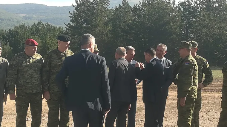 Gotovina: 'Svatko se ima pravo kandidirati na izborima, a narod će odlučiti'
