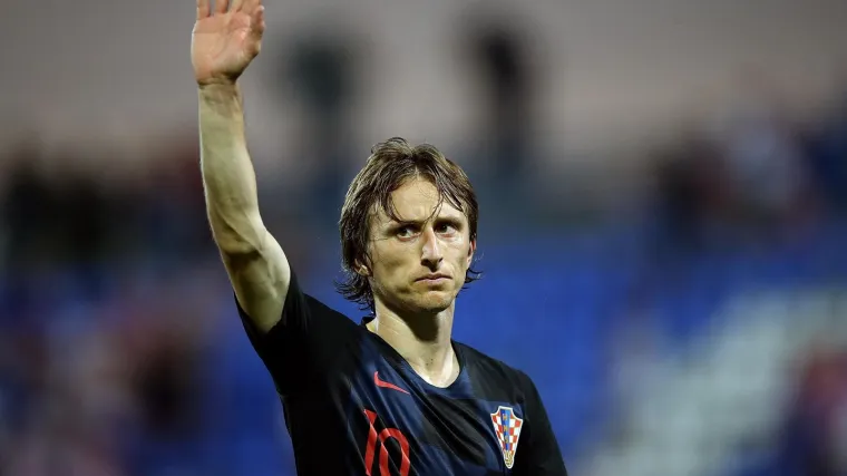 Znači li ovo da će moći igrati protiv Mađarske?