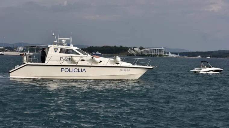 Pozlilo mu je dok je plivao u moru