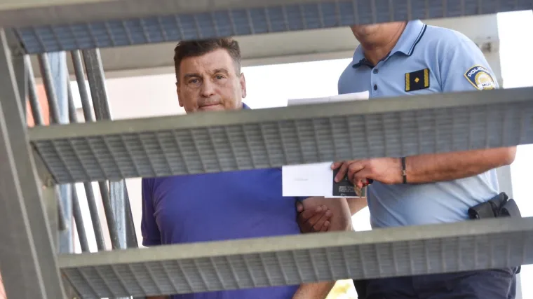 Damiru &Scaron;kari vrijeme u zatvoru krati atraktivna crnka: Posjećuje ga dva do tri puta tjedno