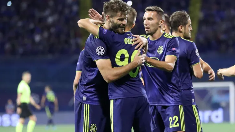 Dame i gospodo, očekuje nas spektakl