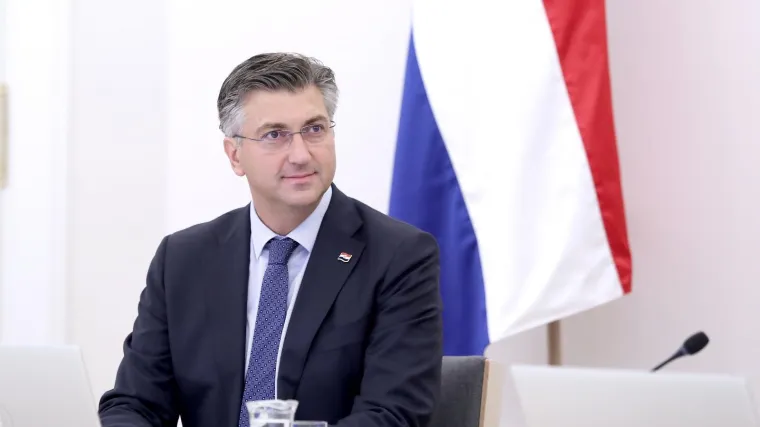 Plenković poručio ministrima o uhićenju Duhačeka: 'Tu očekujem mala poja&scaron;njenja...'