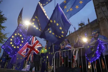 EU traži prijedloge za Brexit u rujnu, London odbija ultimatum