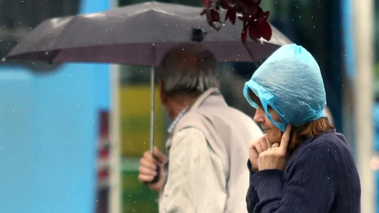 Novi tjedan donosi ki&scaron;u, pljuskove, vjetar i grmljavinu