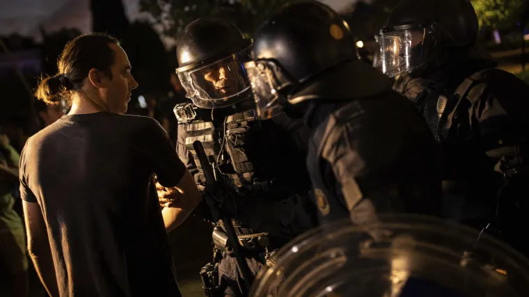 U Kataloniji je uhićeno devet osoba iz skupine za nezavisnost: Sumnja se da su planirali bomba&scaron;ki napad