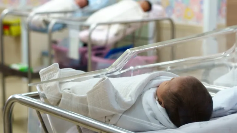 Požar buknuo u rodili&scaron;tu: Osam beba umrlo, vatrogasci spasili 146 života