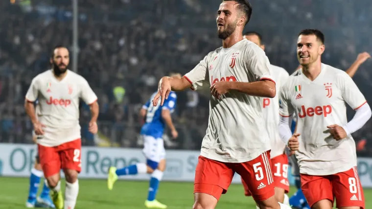 Sarri i dalje ne želi Mandžukića u momčadi