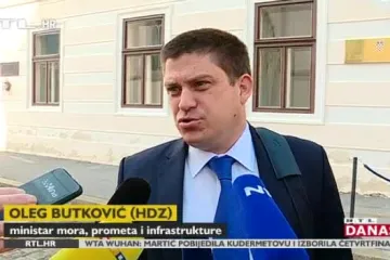 Ministar  Ćorić Ponoševu ostavku zatražio je još u utorak