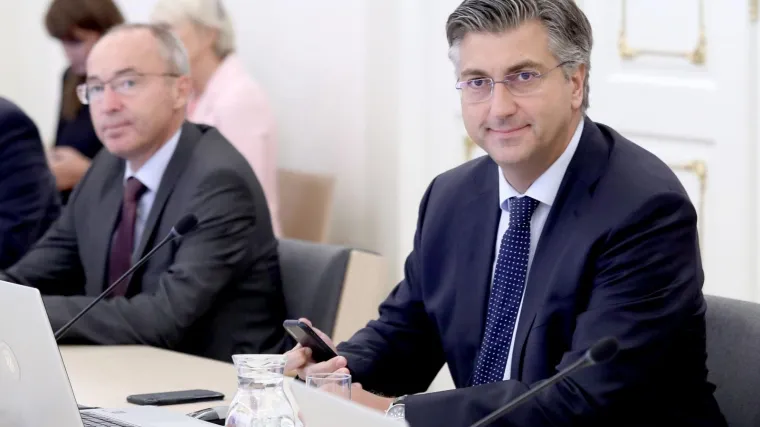 Prihvaćen dodatak Kolektivnog ugovora: Vlada povećava plaće u zdravstvu od 1. rujna