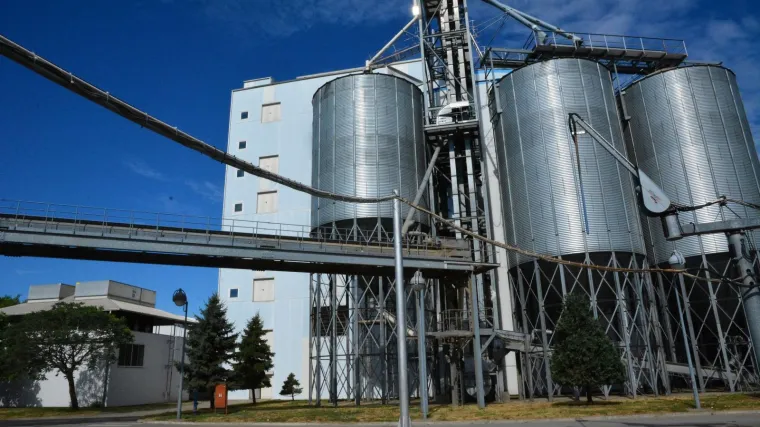 Užas u Križevcima! Zatrpala ga kukuruzna krupica: Mu&scaron;karac (52) poginuo u silosu