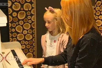 Neda Parmać Klačar i kći Adriana zajedno u studiju: Hoće li malena krenuti maminim stopama?