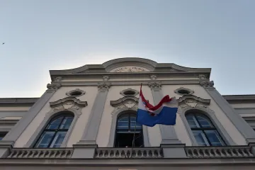 Tvrde da prijeti urušavanje cijelog sustava